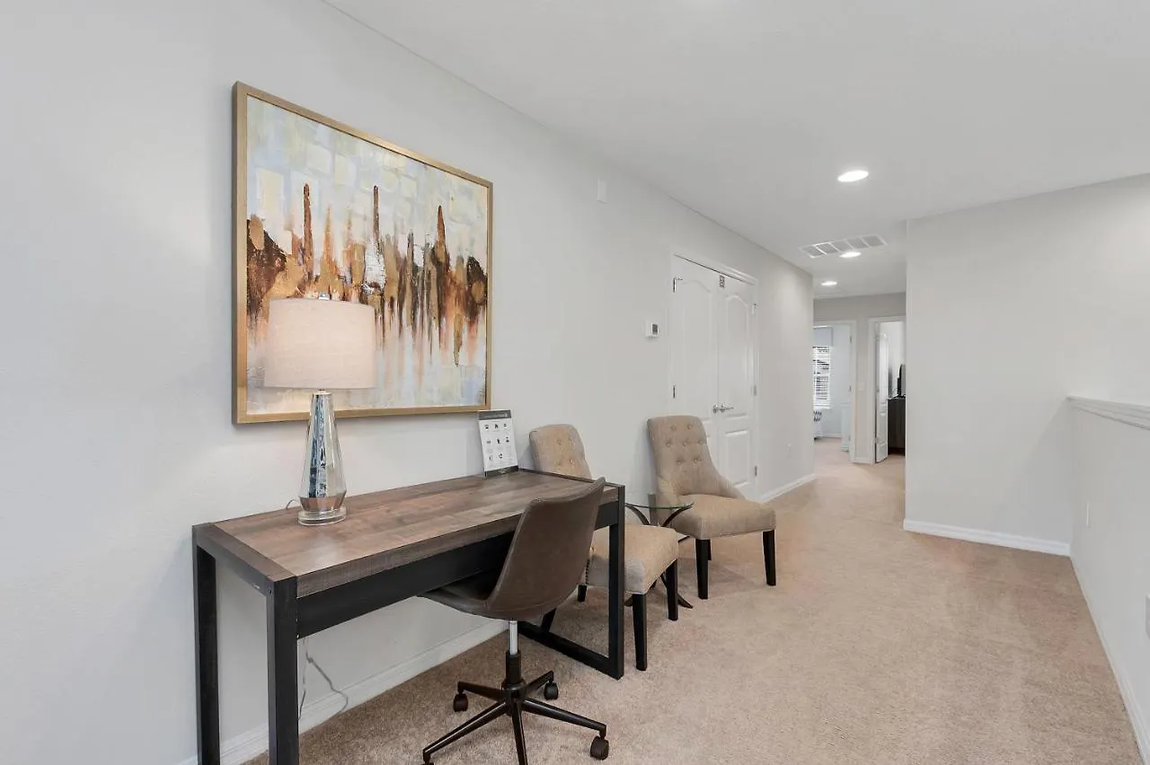 Beautiful Wprivate Pool &free Access Holiday home Orlando