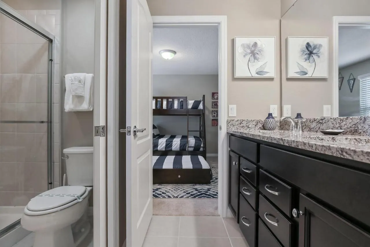 Bsv8892 Brand New Luxury Nine Bedroom With Private Pool And