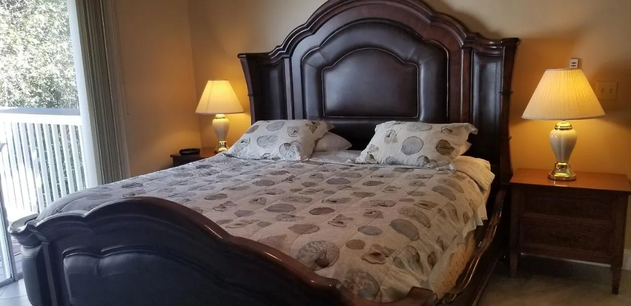 Royal 72 Apartment