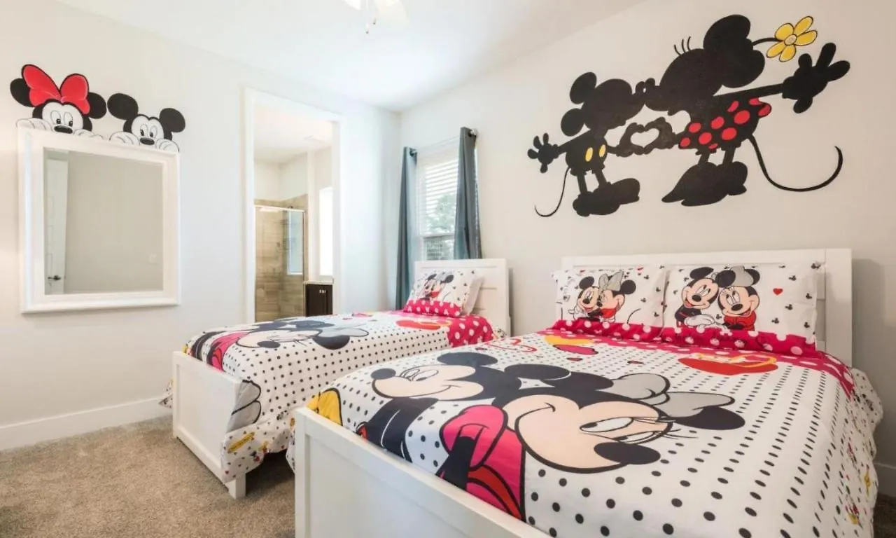 Stylish 5 Bdrm With Themed Bedroom At Reunion بيت للعطل *