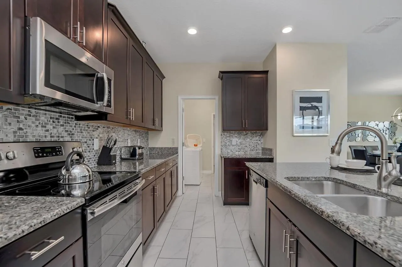 Lakeview With Private Pool And Free Water Park -10mins From Disney- Kissimmee