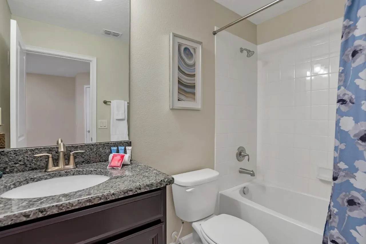 Lakeview With Private Pool And Free Water Park -10mins From Disney- Casa vacanze *