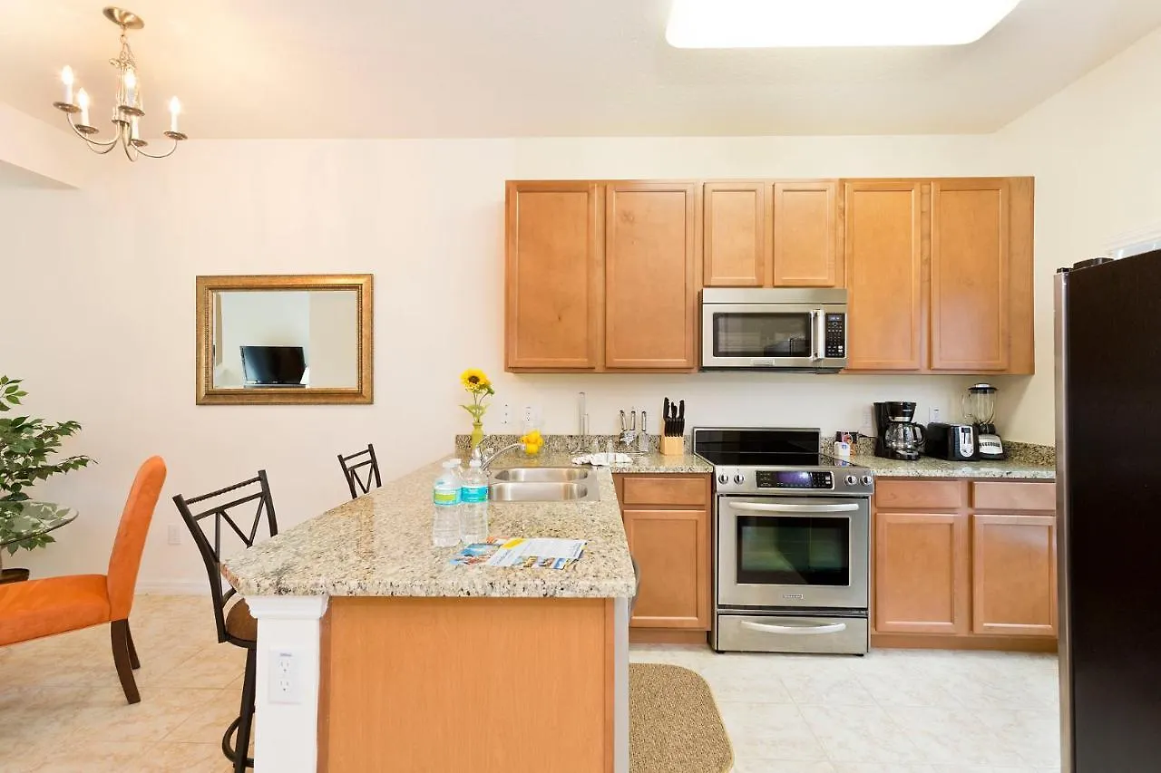 3br 3bath Townhome Bbq Pool 15min 1291ft * Kissimmee