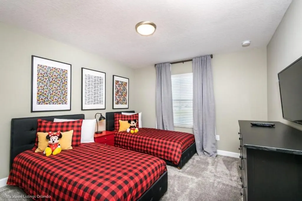 4 Bed Storey With Lazy River Townhouse