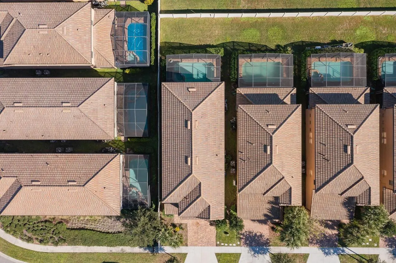 Luxury Windsor Villa With Pool, Close To Disney, Grand Opening