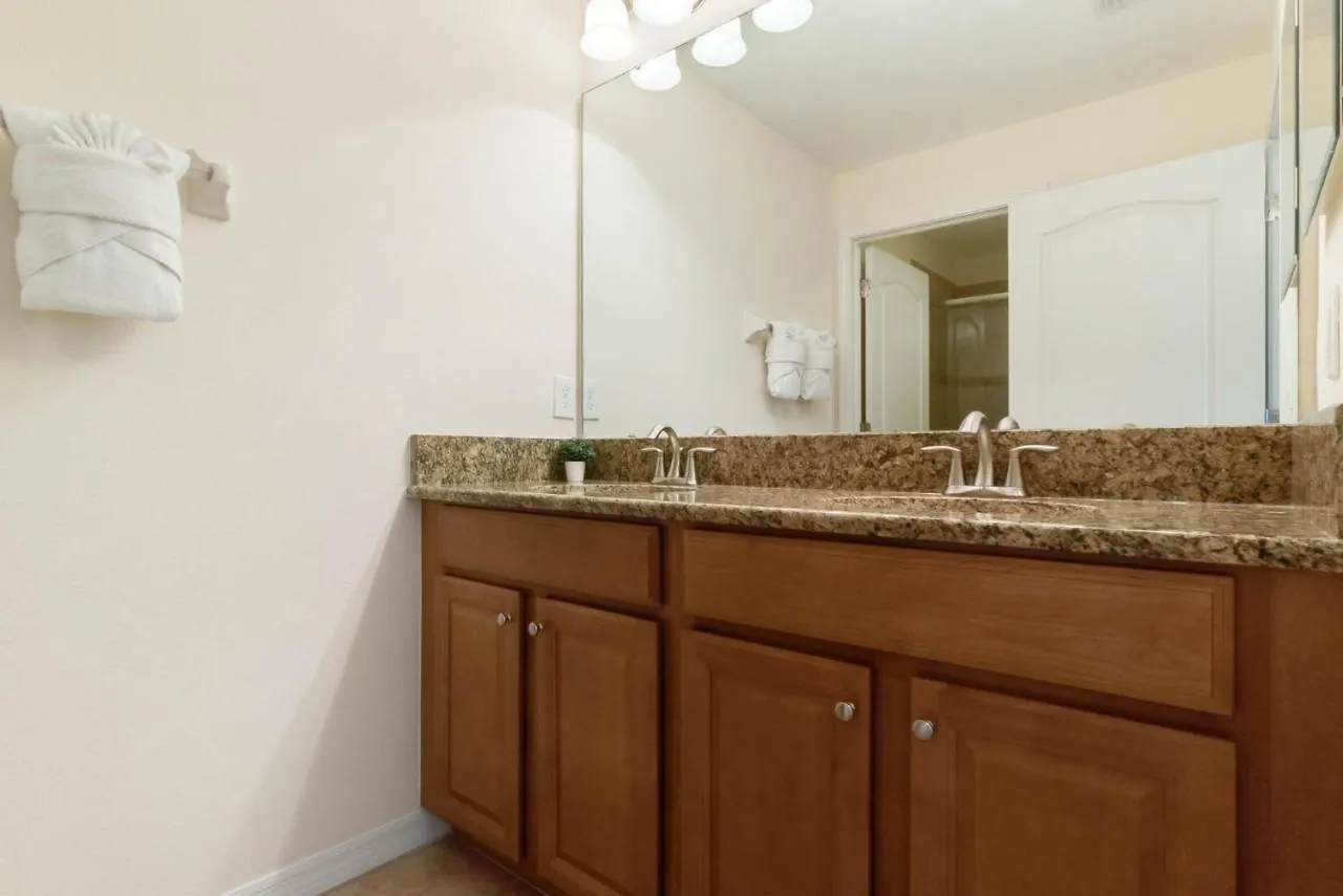 Casa de Férias Townhome W Pool Near & Orlando Attractions *