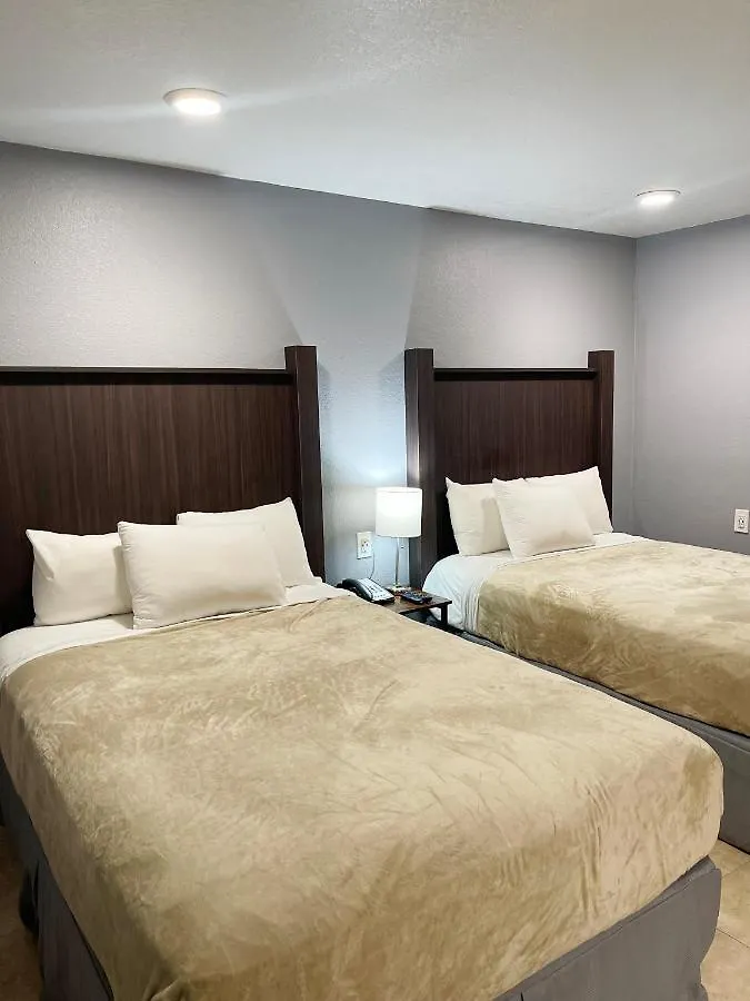 Курортный комплекс Celebration Suites 3*