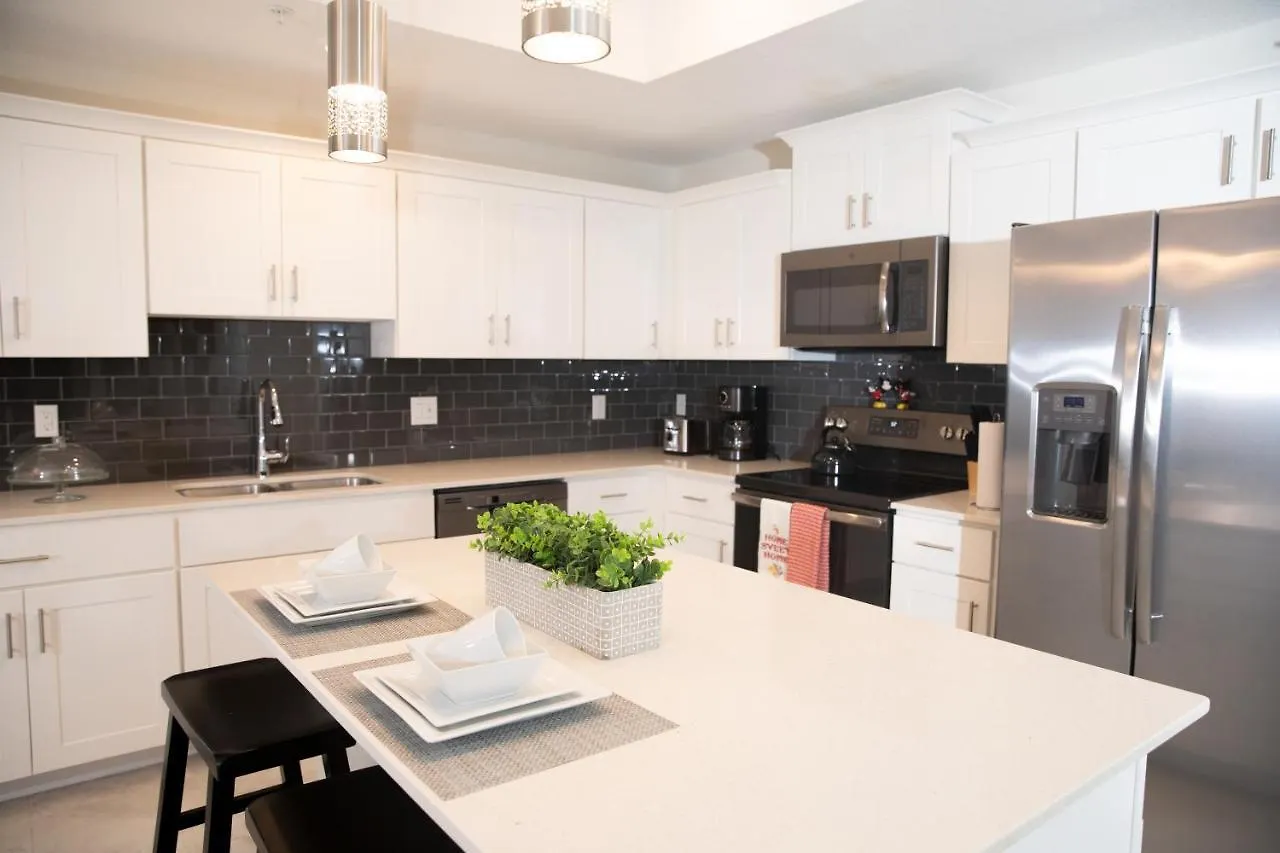 3 Bed 4 Miles - *