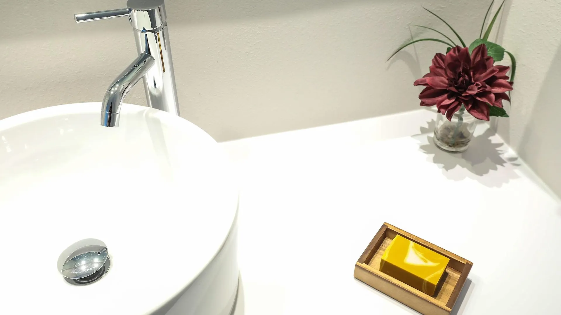 Greenpoint Hotel 3*