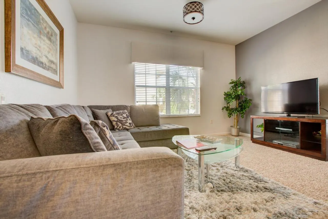 Stunning In The Heart Of Orlando Apartment