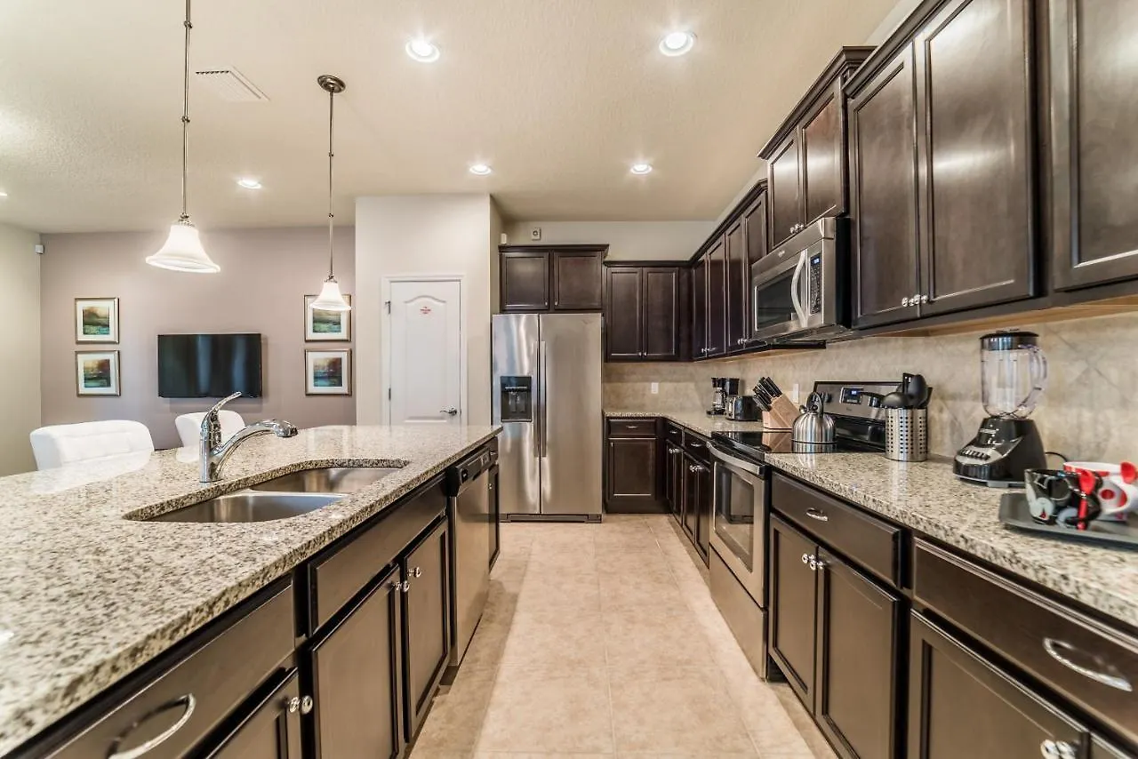 Σπίτι διακοπών Beautiful Townhome With Splash Pool And Game