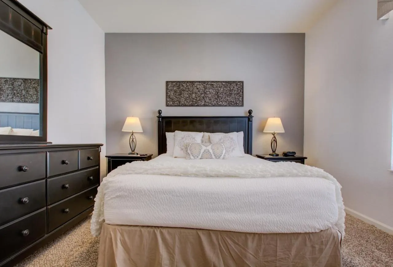 Stunning In The Heart Of Orlando Apartment *