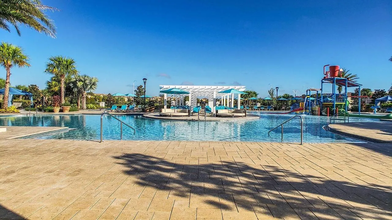 Holiday home Price Ever At Windsor At Westside Ww2116
