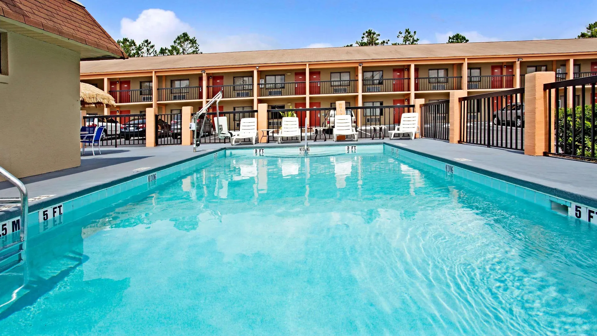 Hotel Super 8 By Wyndham Kissimmee/maingate/orlando Area