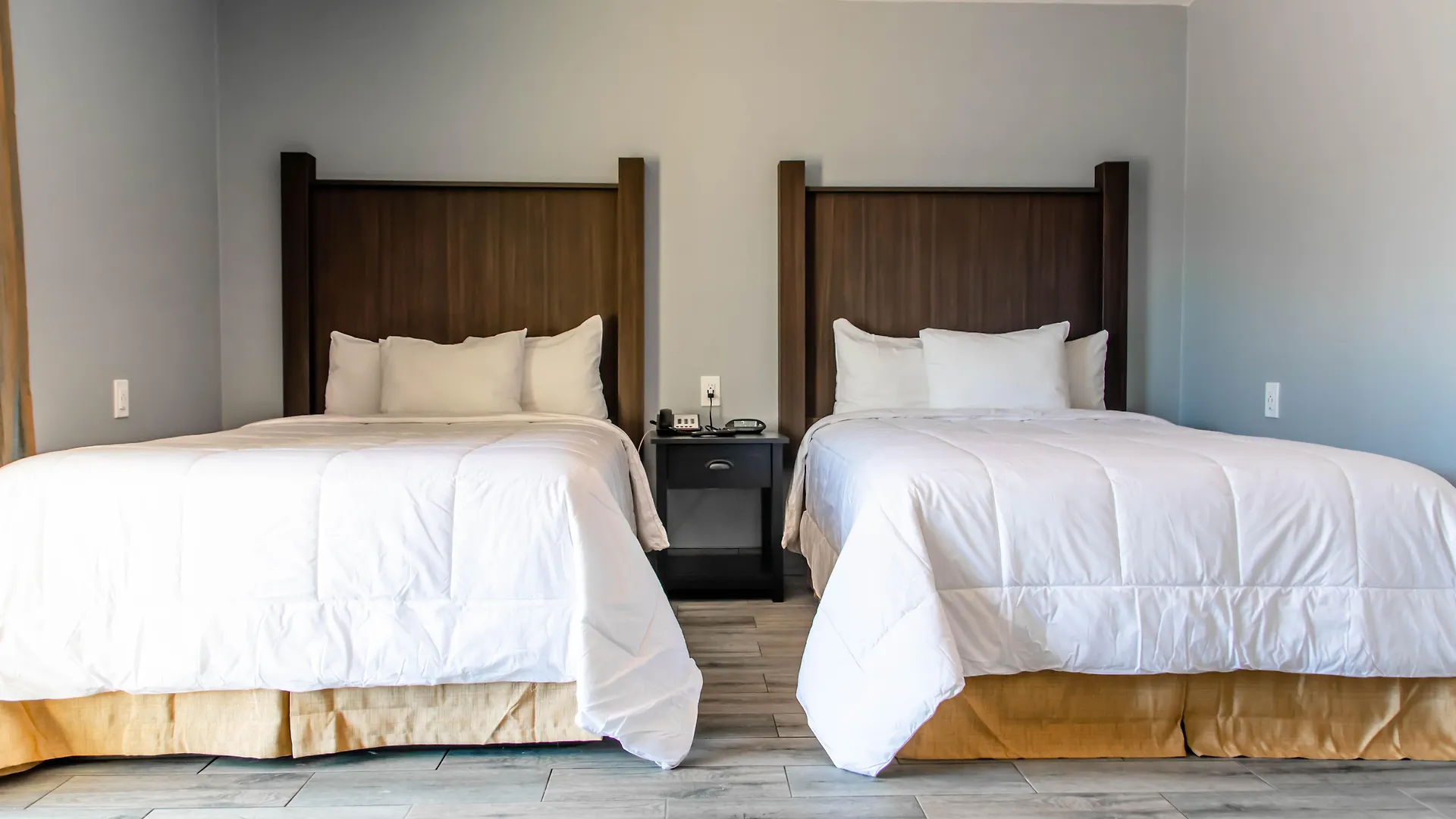 Celebration Suites 3*