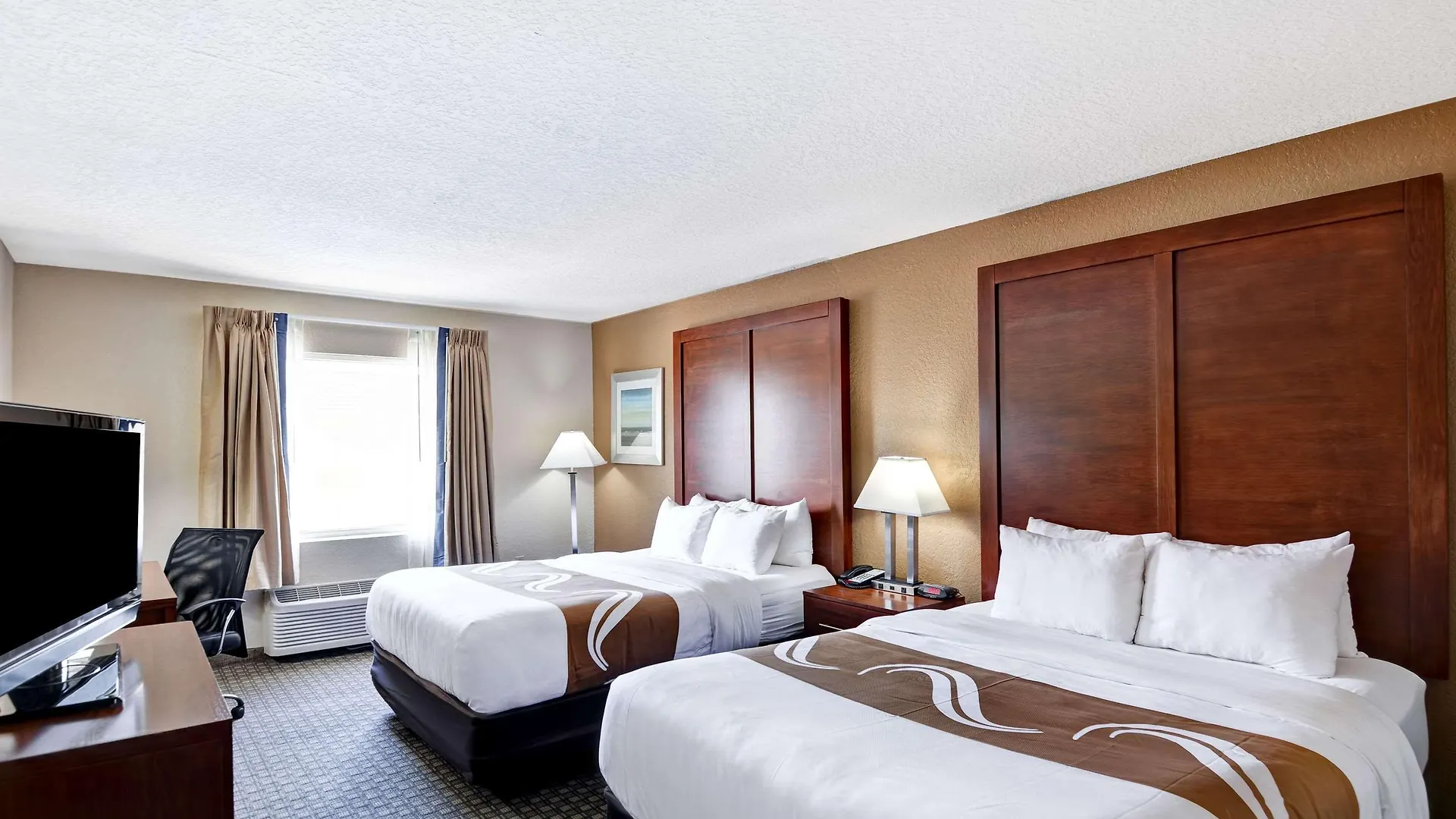 Quality & Heritage Park Hotel