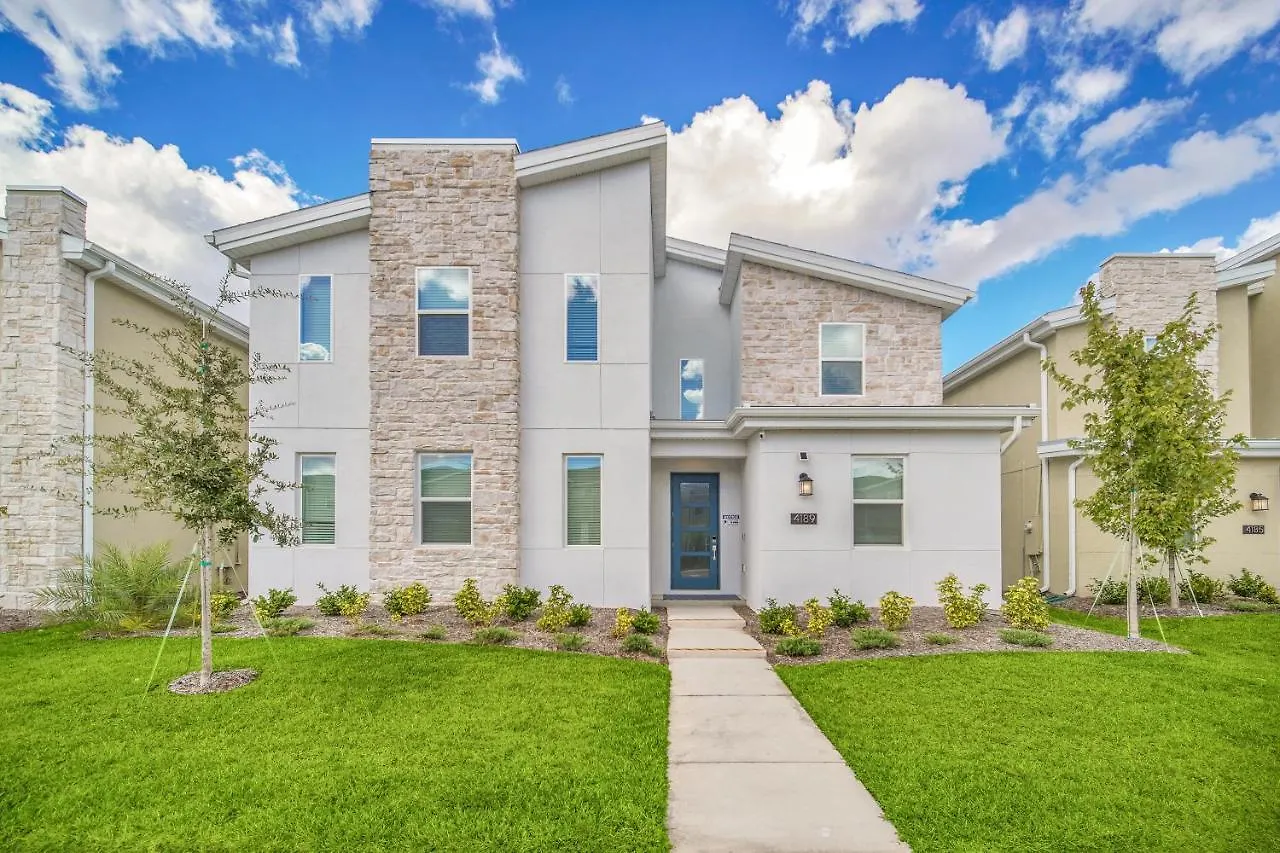 8br Lakeview Priv Heated Pool & Theater Kissimmee