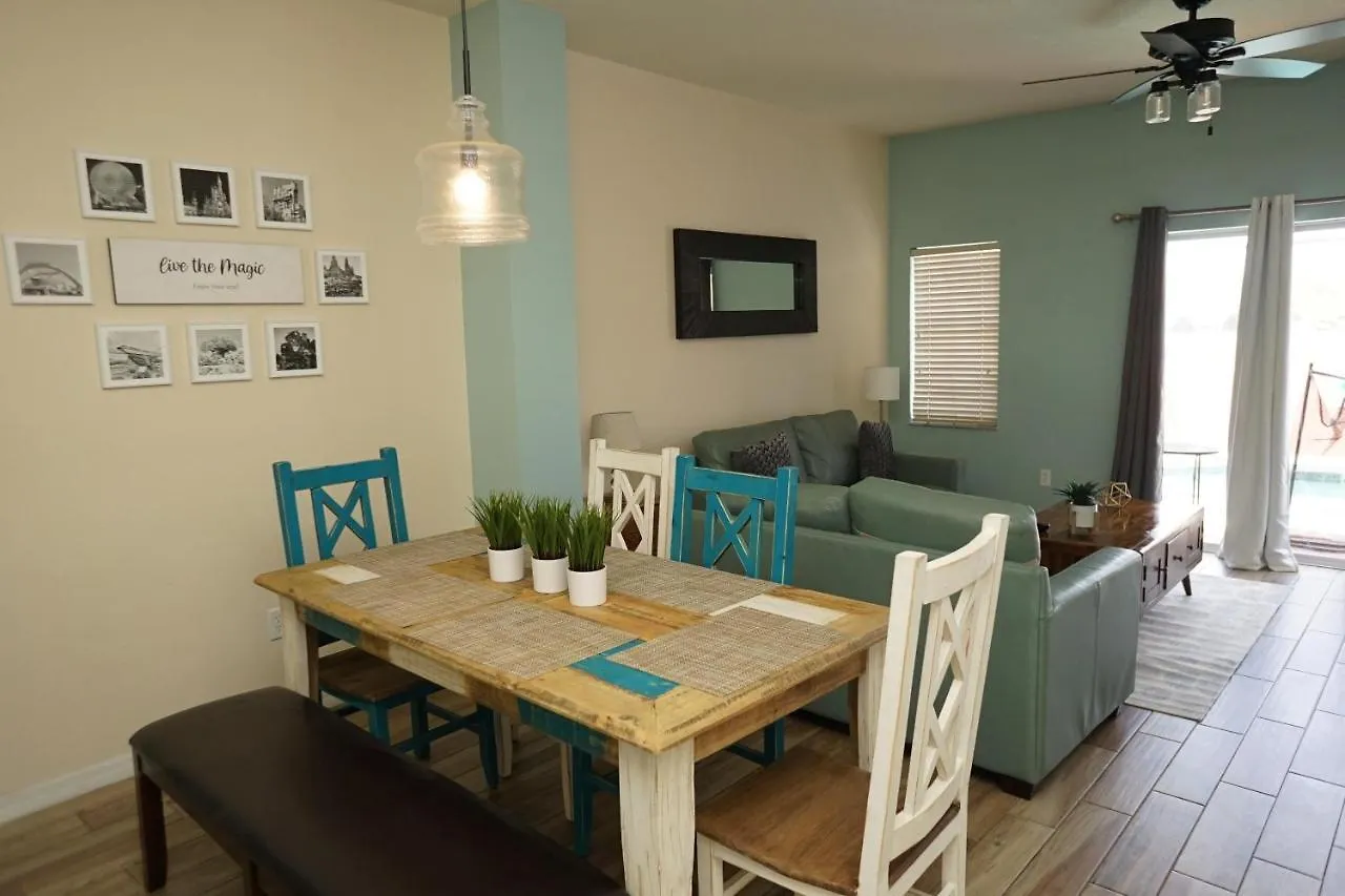 New! Lakefront Views- Encantada Townhouse Kissimmee