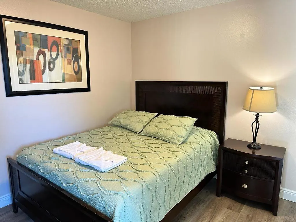 Apartment Grand Family Premium 3br Near Parks