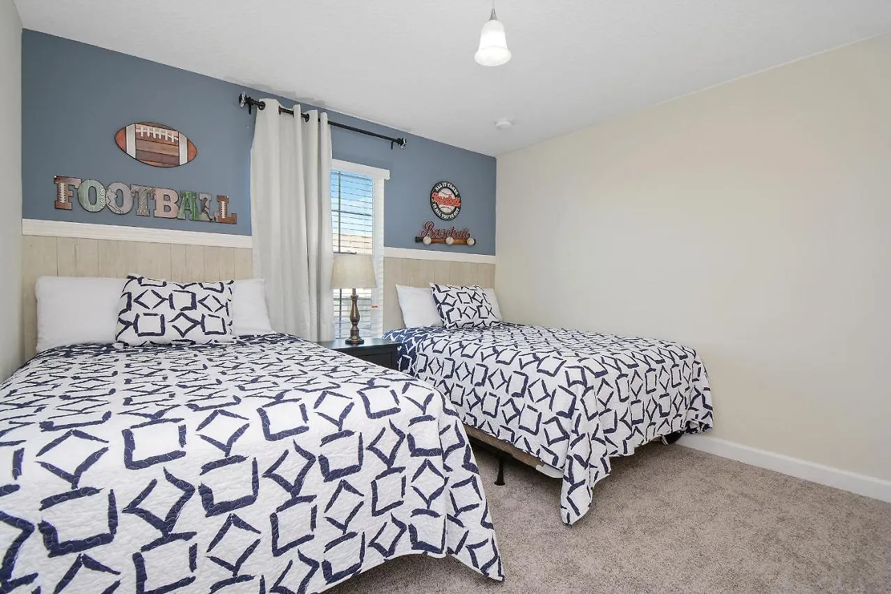 Family Friendly Four Bedrooms W/ Pool 4896 Holiday home *