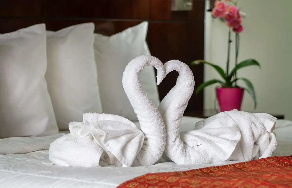Hotel Flamingo Express