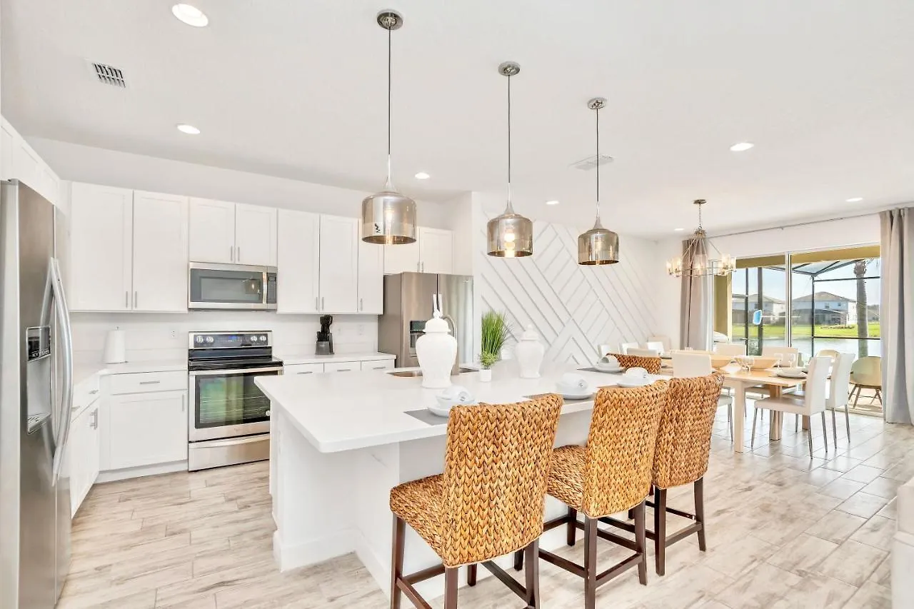 10br Luxury Mansion - Family - Sleeps 20 - Private Pool, Hot Tub And Bbq! Ferienhaus *