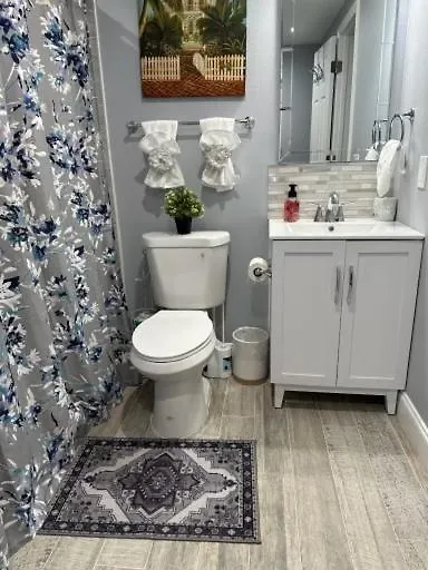 Holiday home Redone Private With Community Pool *