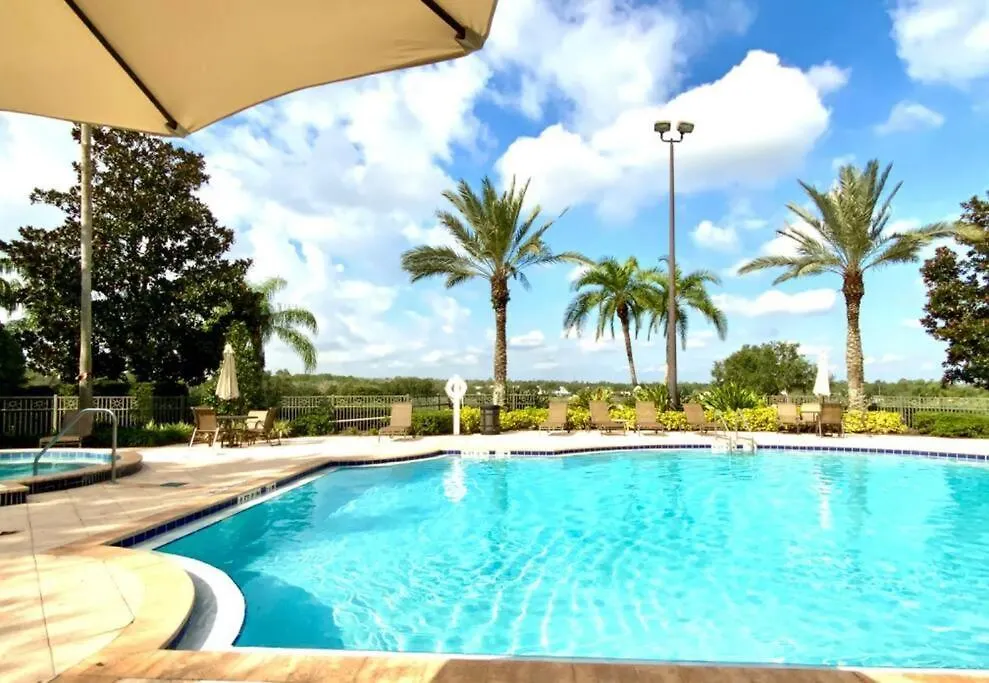 Spacious Vacation Home, Near Disney! Access To Reunion Ground And Pools *