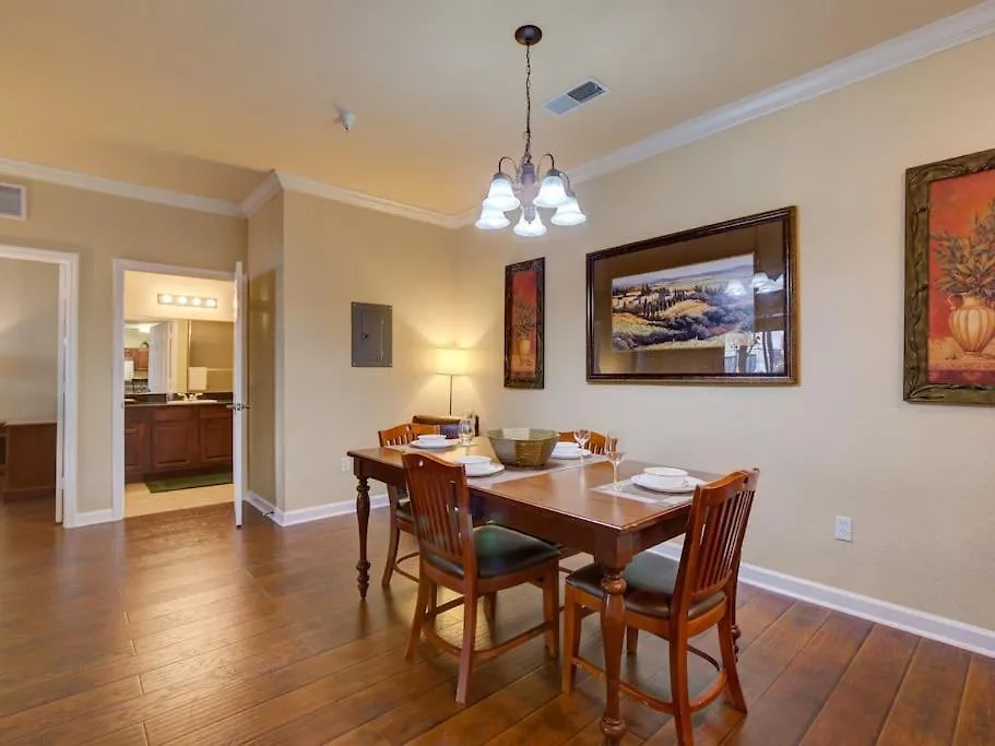 Your Happy Place At Tuscana Apartment *