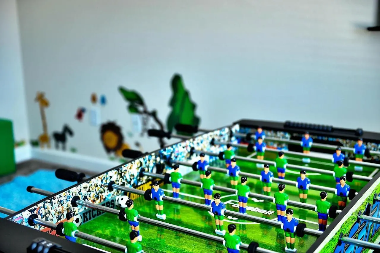 Brand New Champions Gate Resort, Game Room, Near Attractions!! *