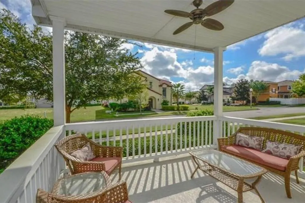 Reunion South Facing Pool 3 Bed/3.5 Baths Holiday home