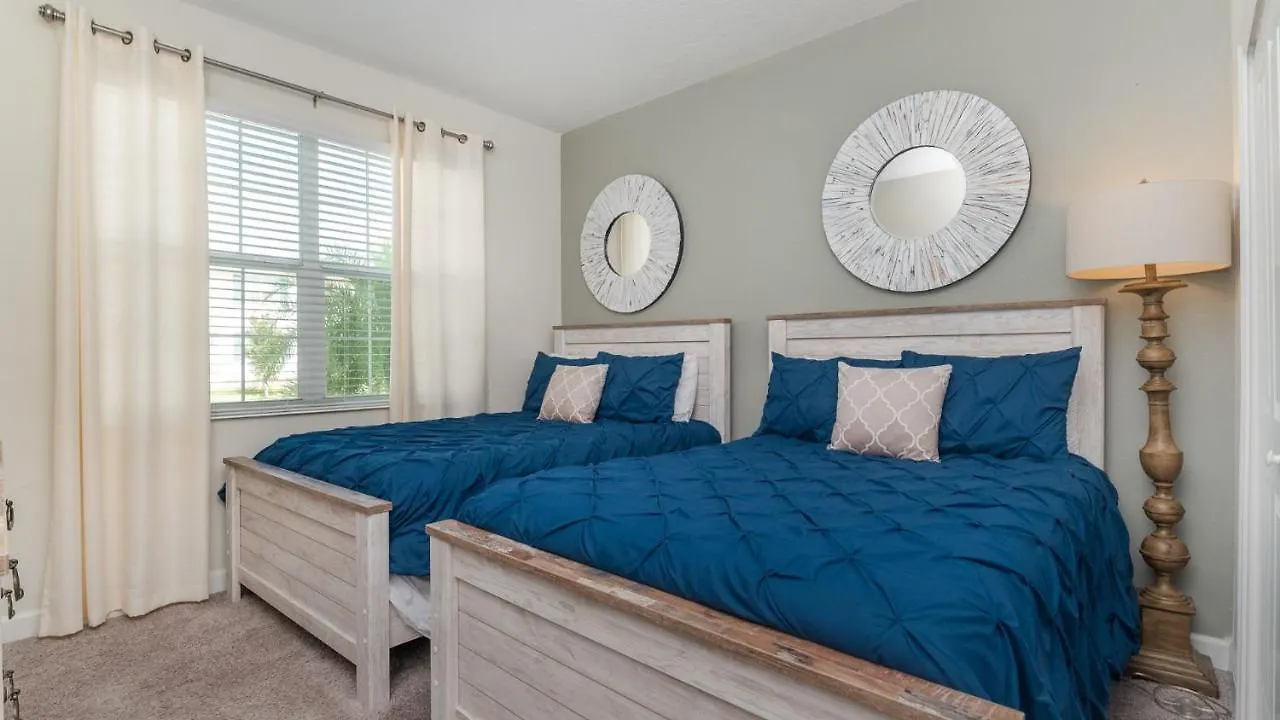 4797 Kings Castle Kissimmee