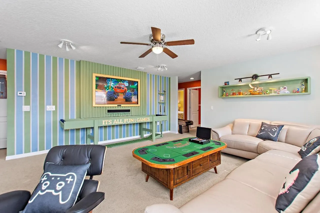Stylish Cozy Family Getaway With Private Pool And View *