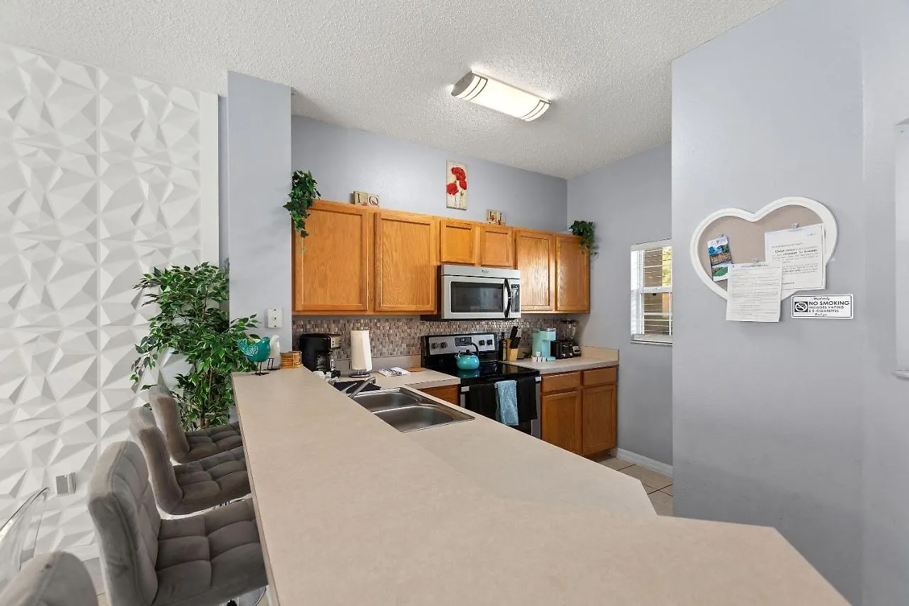 Serene At Terra By Shine 111 Townhouse