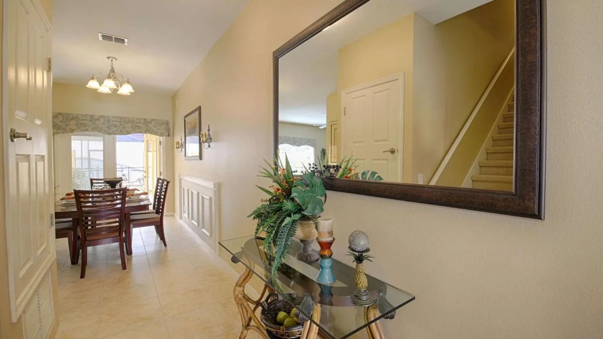 8960 Paradise Palms *