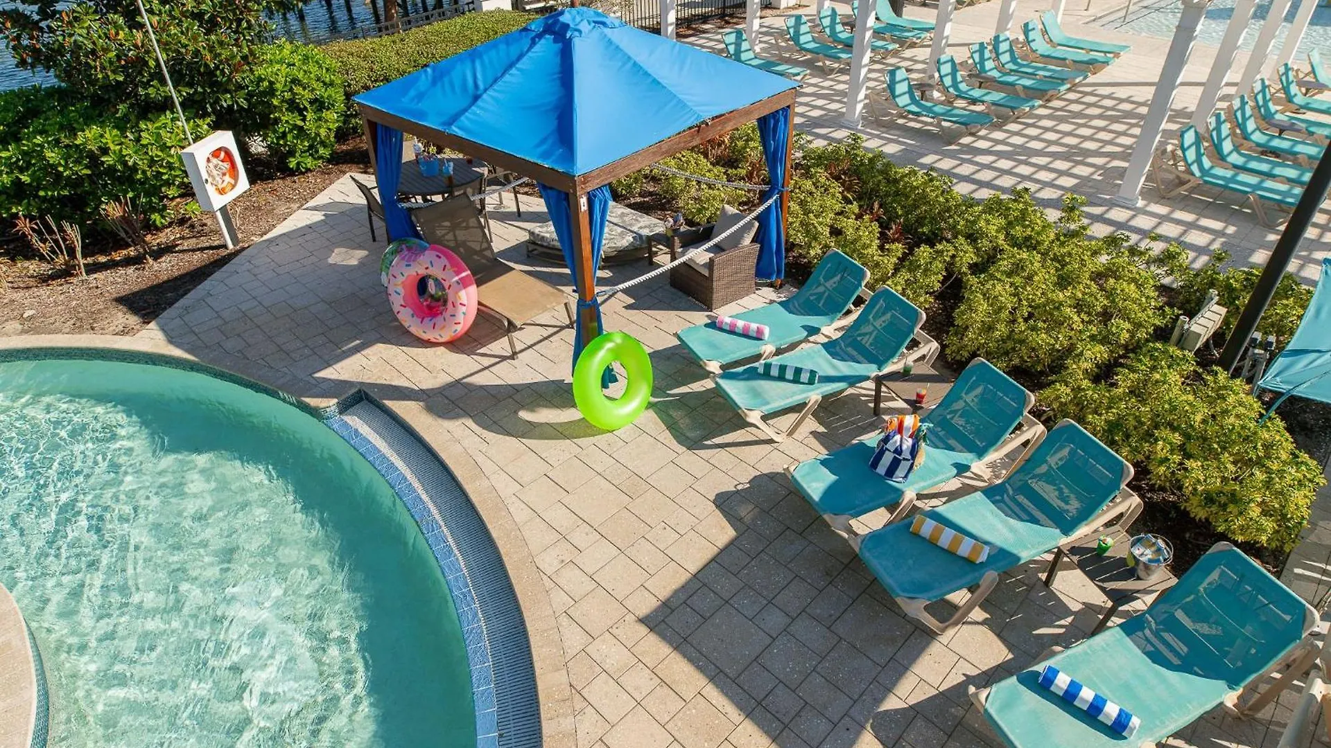 Upscale 8br, Pool, Spa, Gameroom By Сasa de vacaciones *