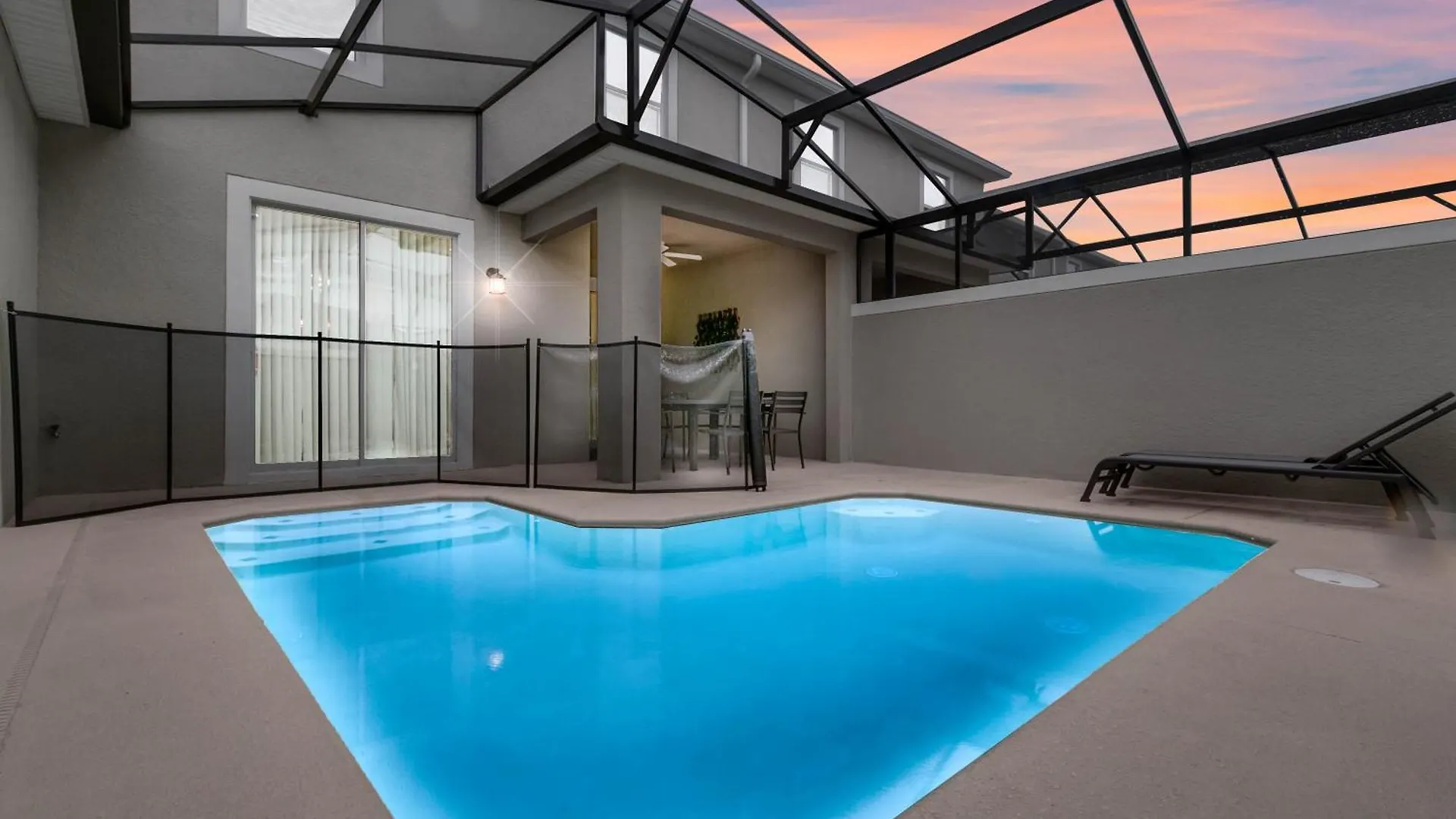 4 Bedrooms-3 Bathrooms- Storey 2849ss *