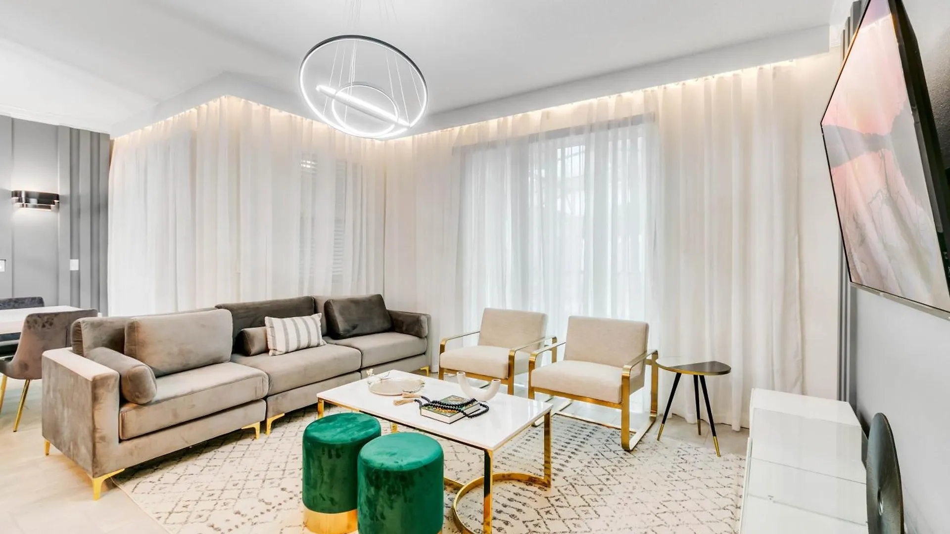 4 Bedrooms-3 Bathrooms- Storey 2849ss Σπίτι διακοπών