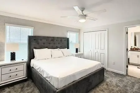 Dazzling Thematic 4br With Waterpark & Private Pool * Kissimmee