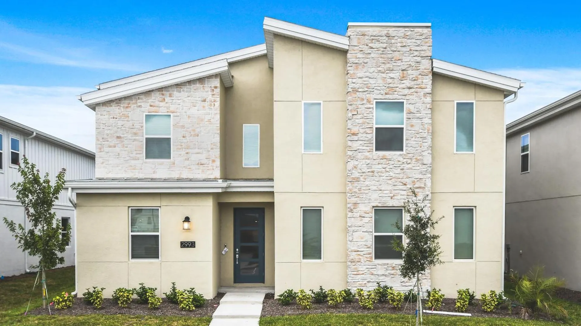 Storey 9br Lakeview Pool/spa/game *