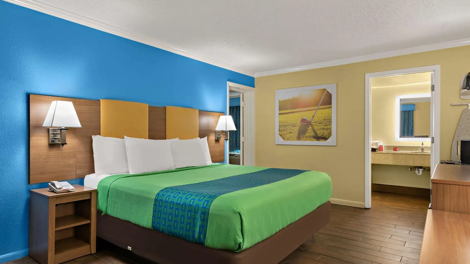 Surestay By Western Clermont Theme Park West