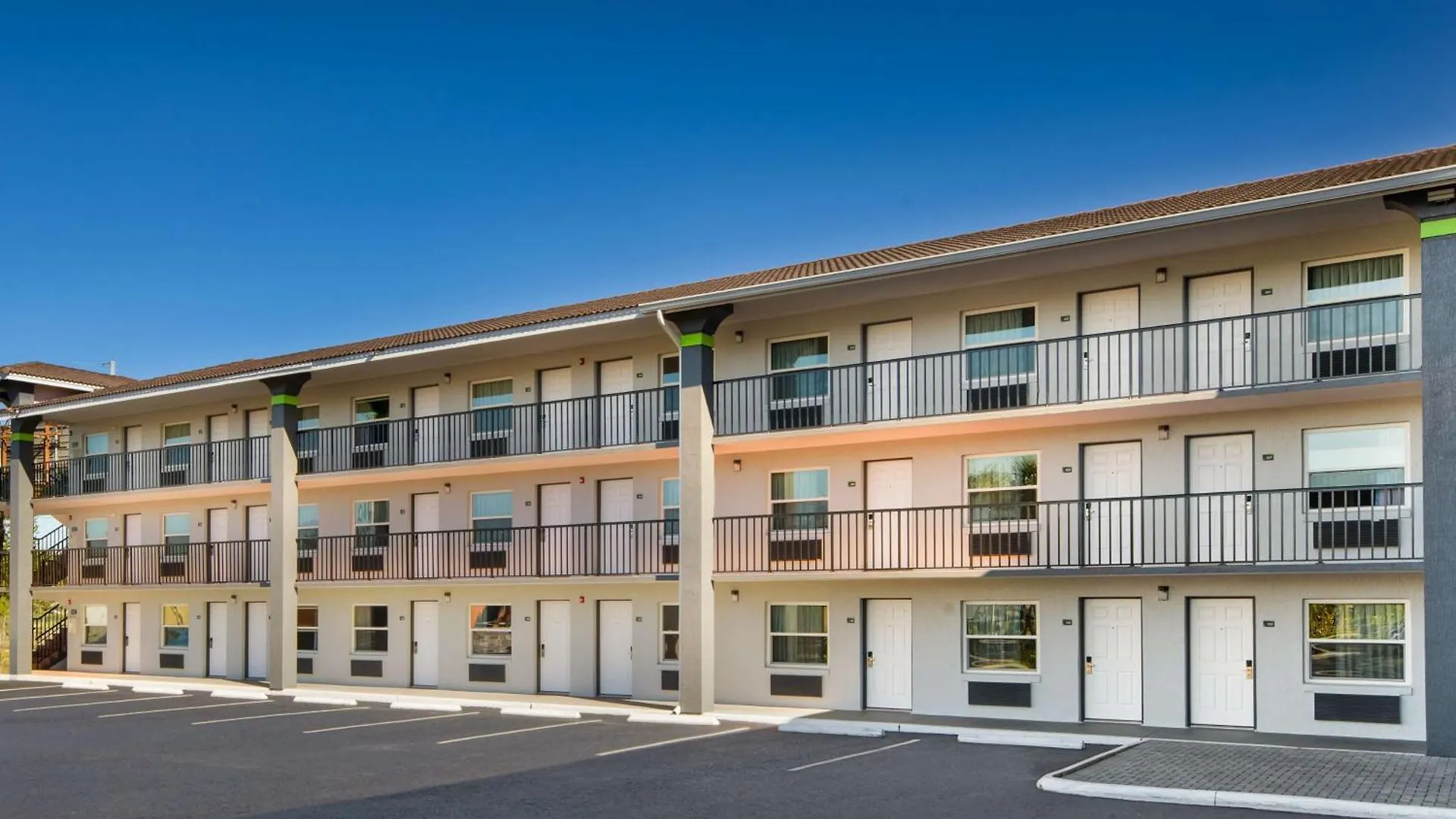 Surestay By Western Clermont Theme Park West Kissimmee