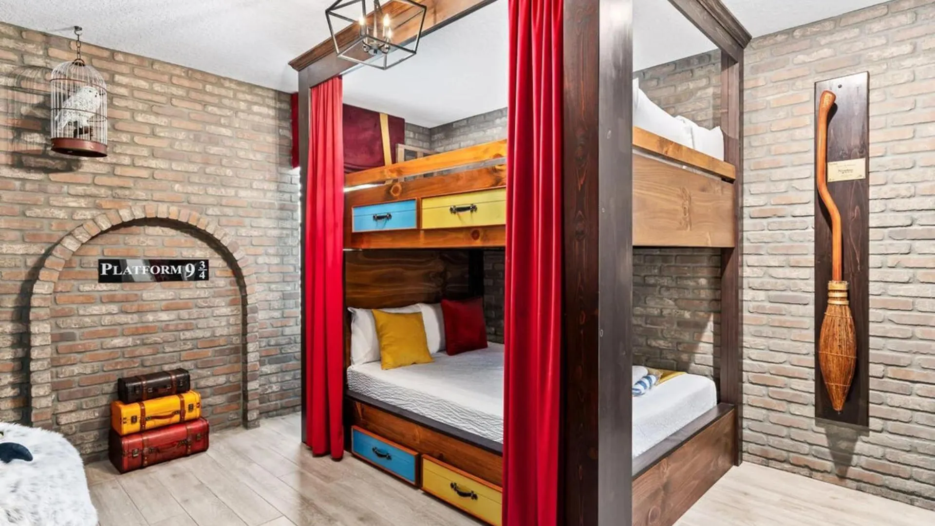 Experience Ultimate Luxury In 9-bedroom With Cinema And Multiple Games Сasa de vacaciones *