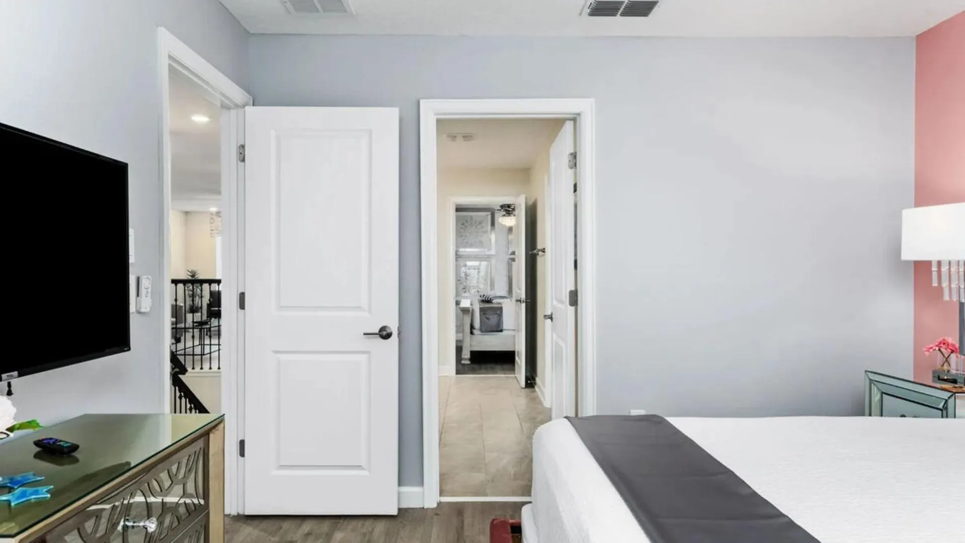 Experience Ultimate Luxury In 9-bedroom With Cinema And Multiple Games Сasa de vacaciones Kissimmee