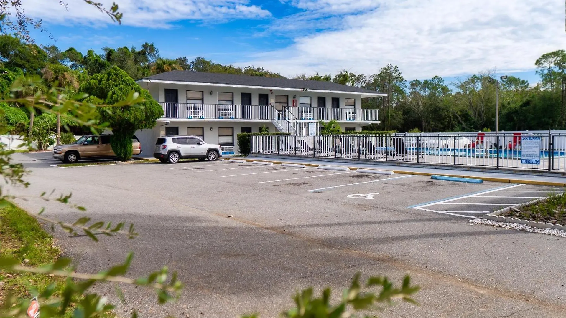 Sunshine Inn