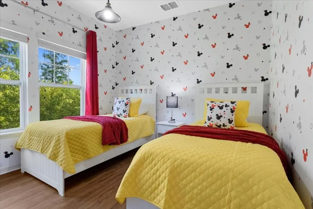 Prázdninový dům 4 Bedrooms- 3 Bathrooms- West Lucaya 3200 Ol Kissimmee