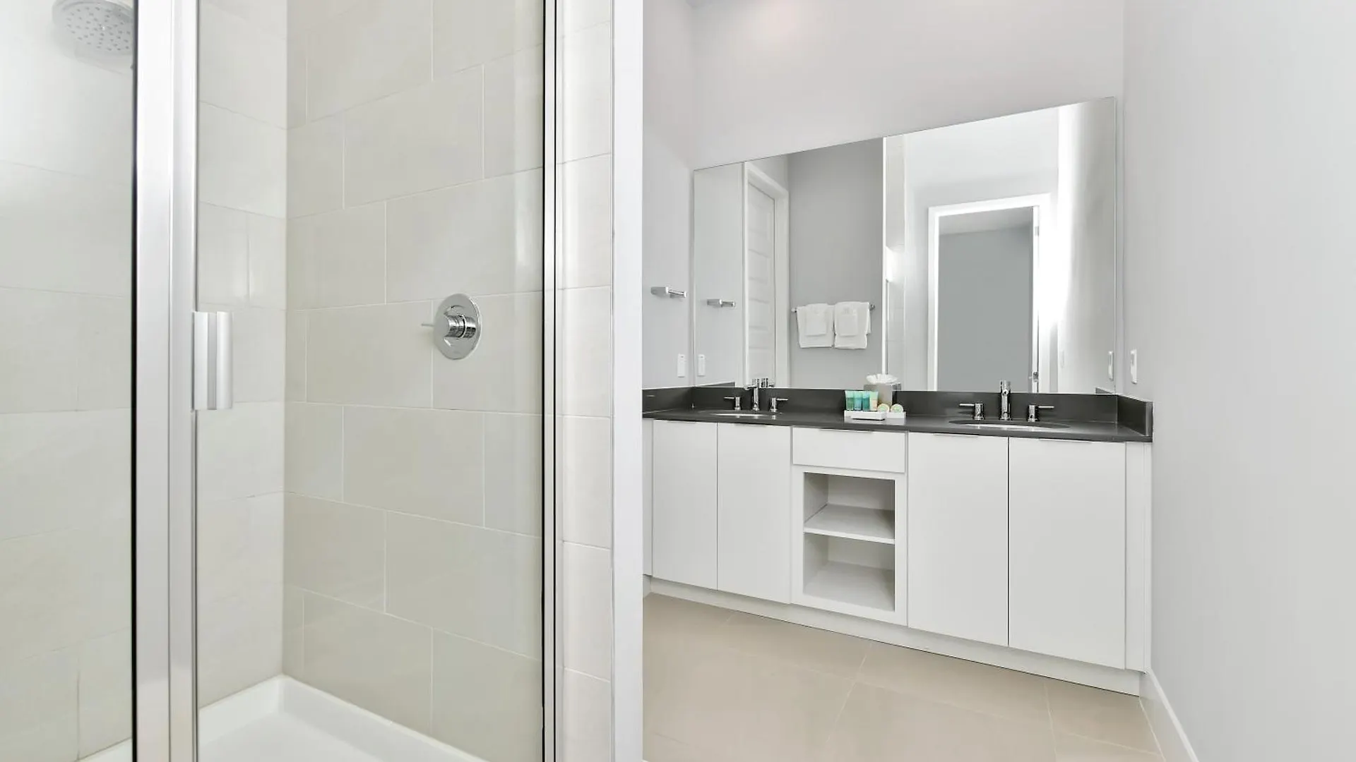 Spectrum Orlando And Water Parks, Ascend Collection Kissimmee