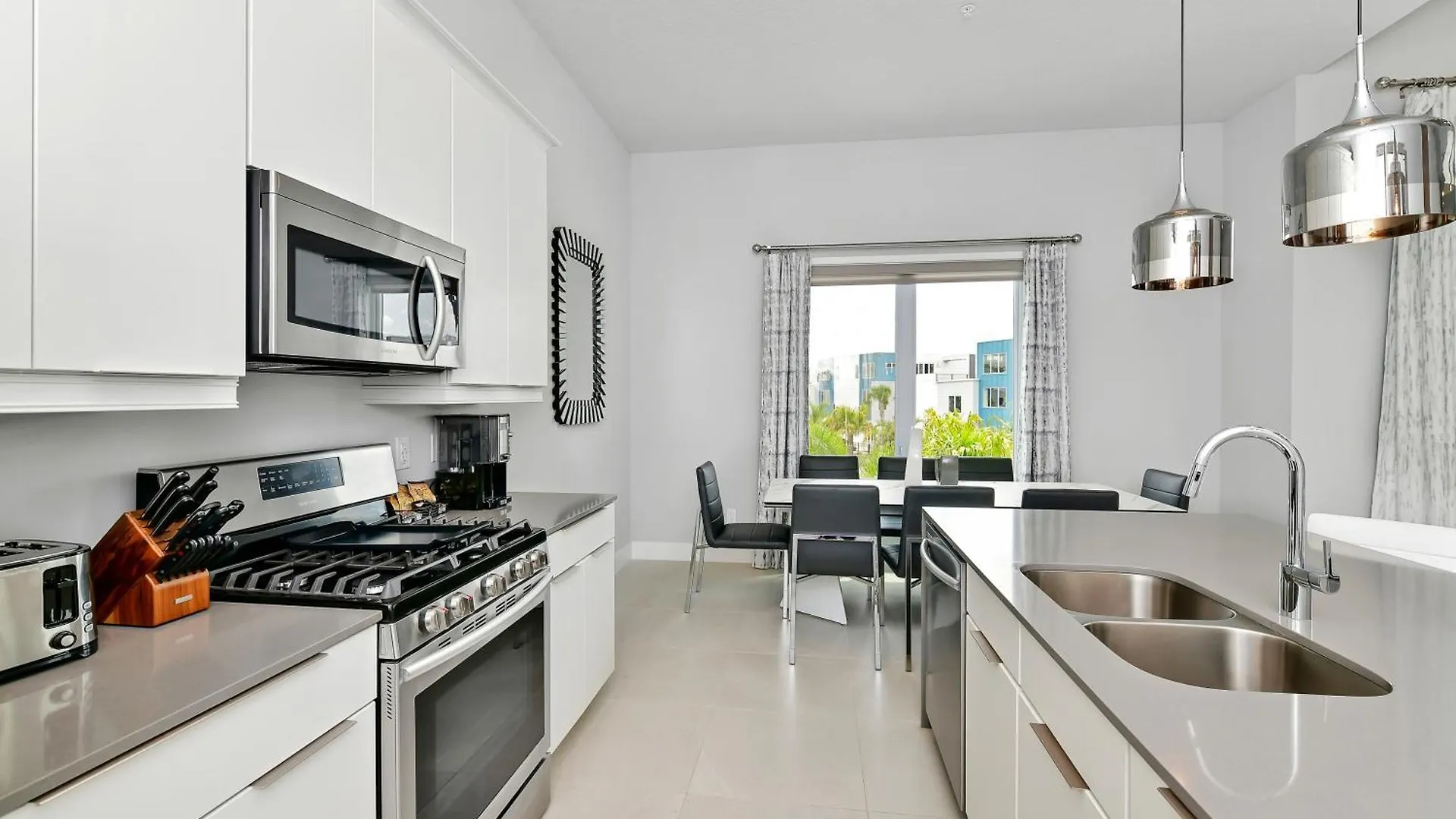 Spectrum Orlando And Water Parks, Ascend Collection Hotel 4*