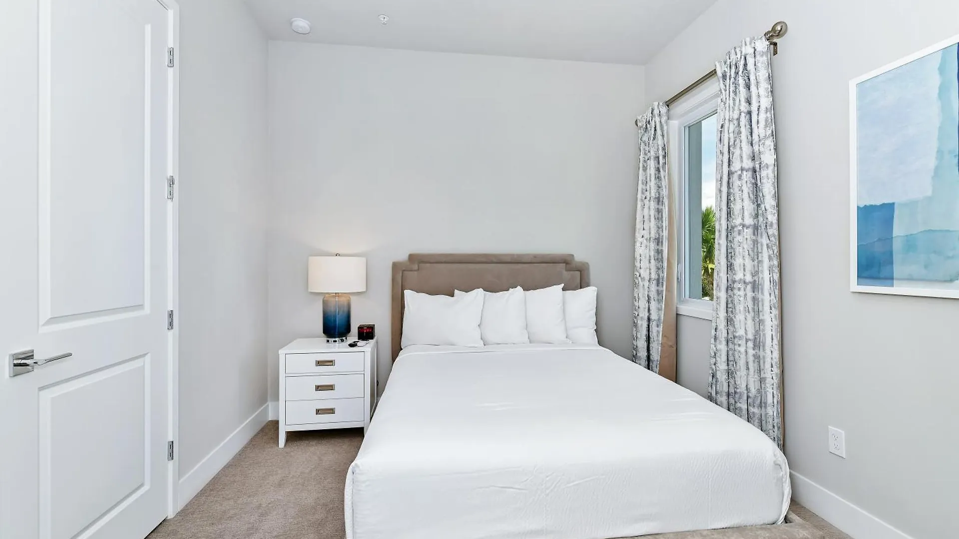Spectrum Orlando And Water Parks, Ascend Collection Hotel Kissimmee