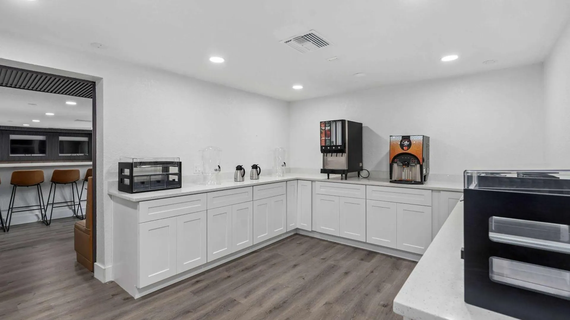 Super 8 By Wyndham Kissimmee-orlando 호텔 2*